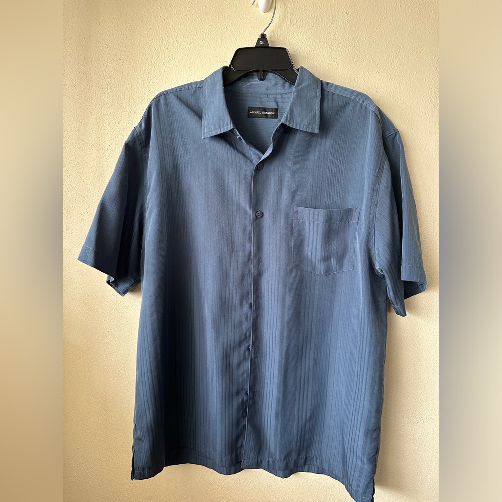 Micheal Brandon Blue Striped Button Down Size XL